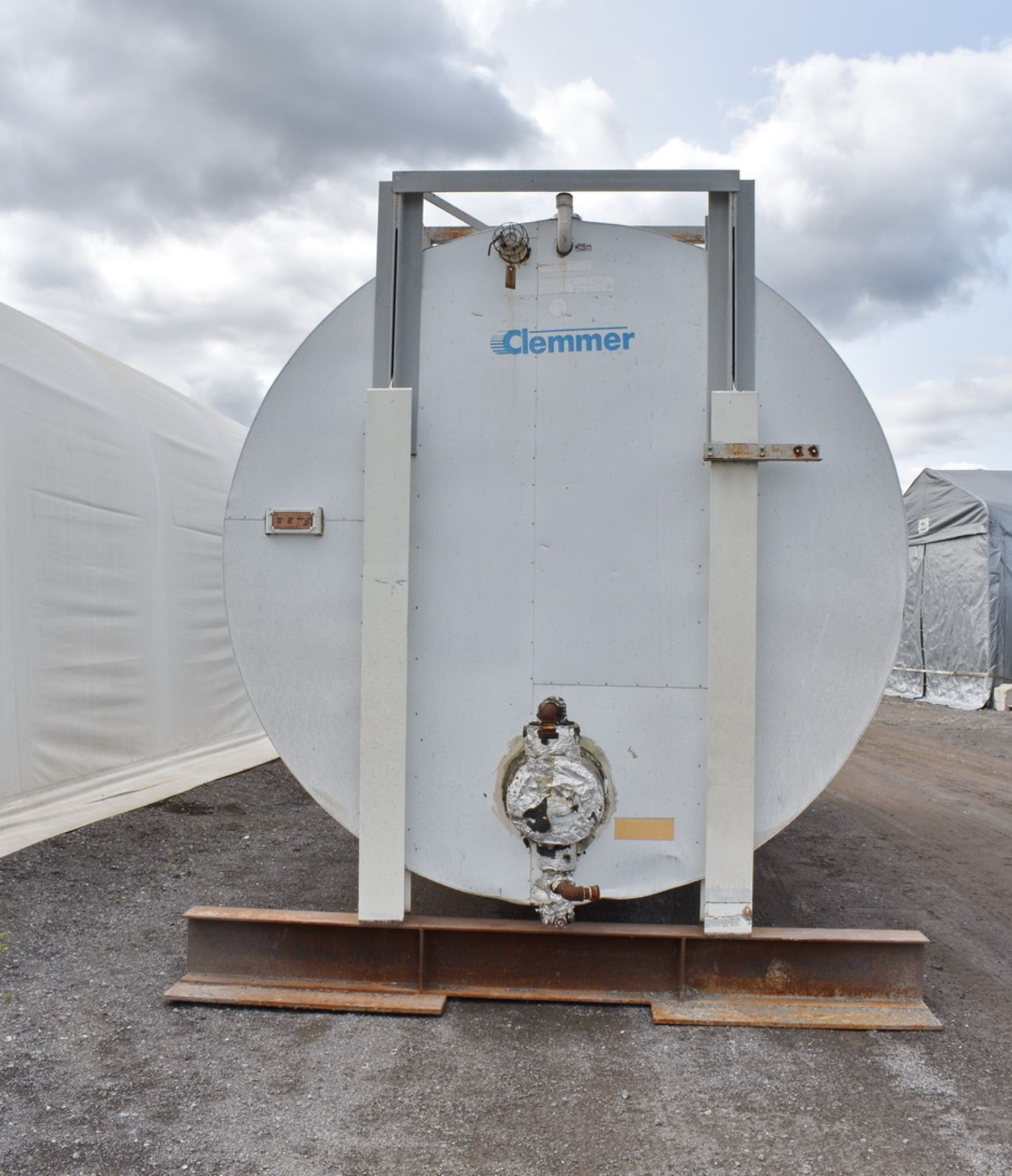 13 200 GALLON CLEMMER TANK, STAINLESS STEEL, ULC VAC-U-TEST DOUBLE WALL, INSULATED, HORIZONTAL - Image 3 of 11