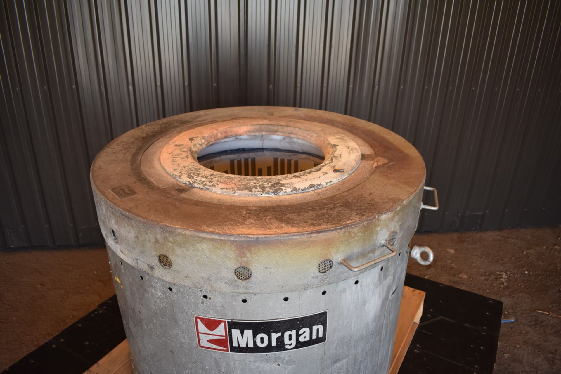 MORGAN FURNACE, ELECTRIC RESISTANCE BALE OUT FURNACE, MODEL HE ERBO M3 Item Location : Laval  - - Image 11 of 15