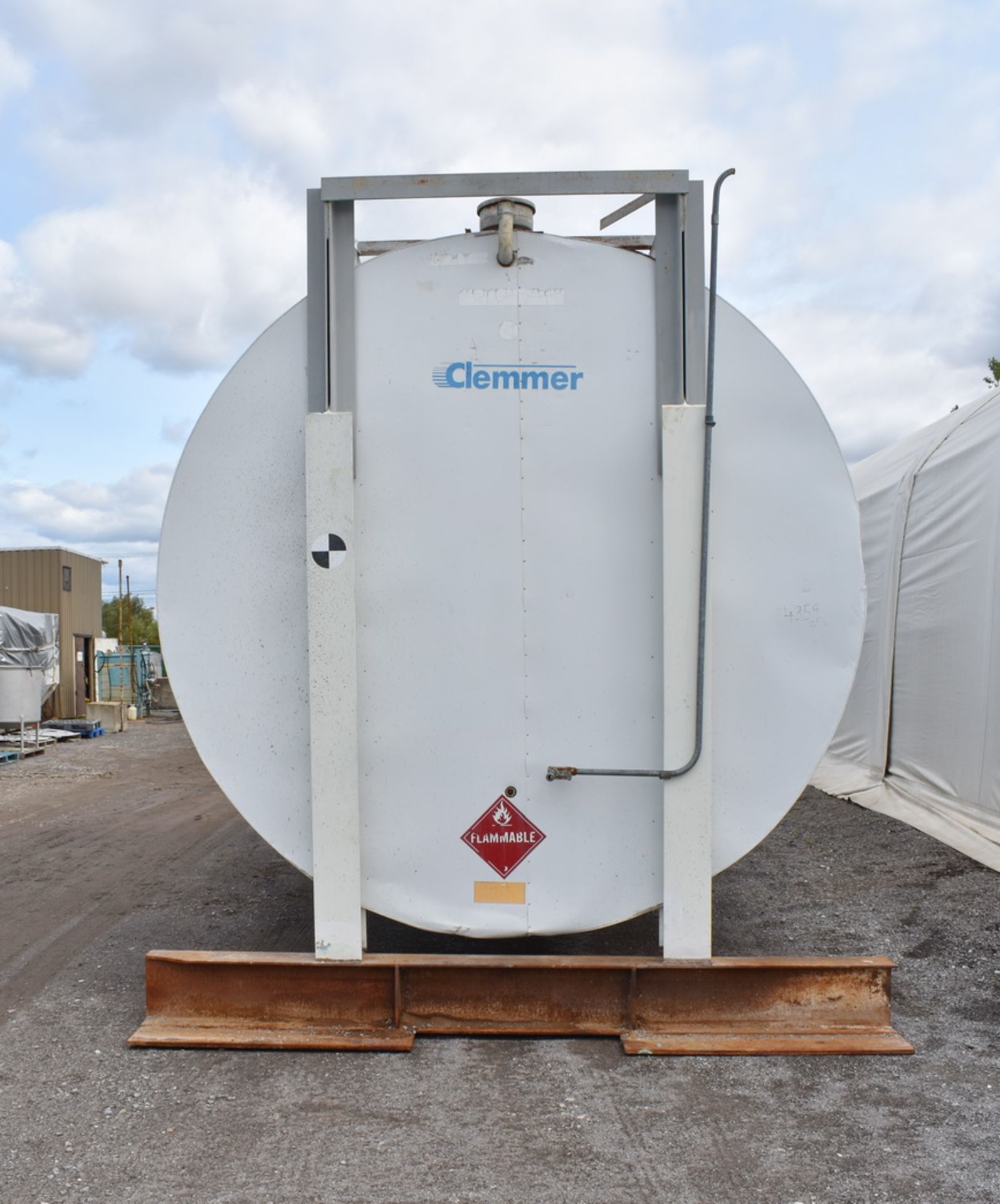 13 200 GALLON CLEMMER TANK, STAINLESS STEEL, ULC VAC-U-TEST DOUBLE WALL, INSULATED, HORIZONTAL - Image 5 of 11