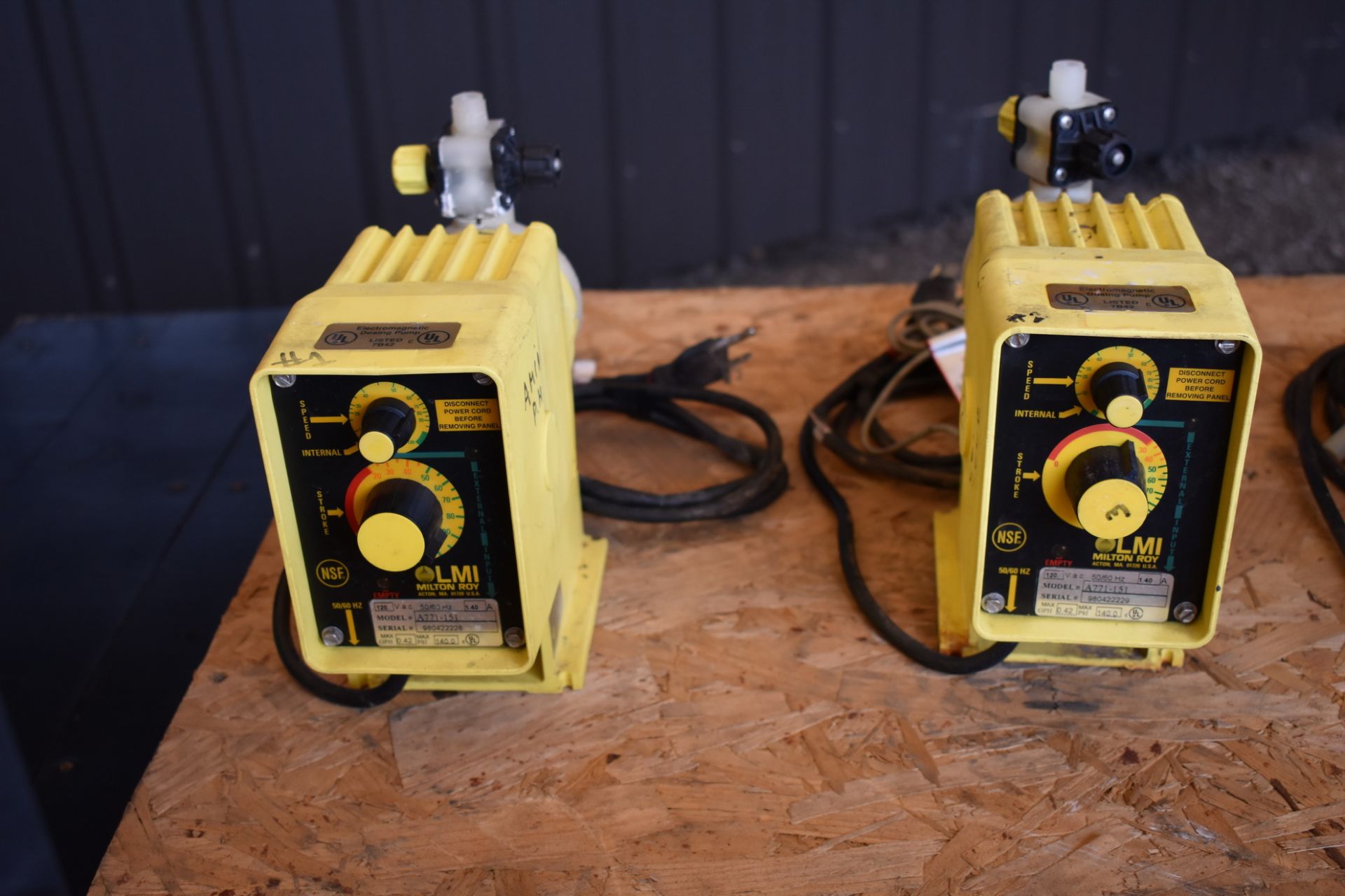 LOT OF 8 METERING PUMPS Item Location : Laval - Image 7 of 14