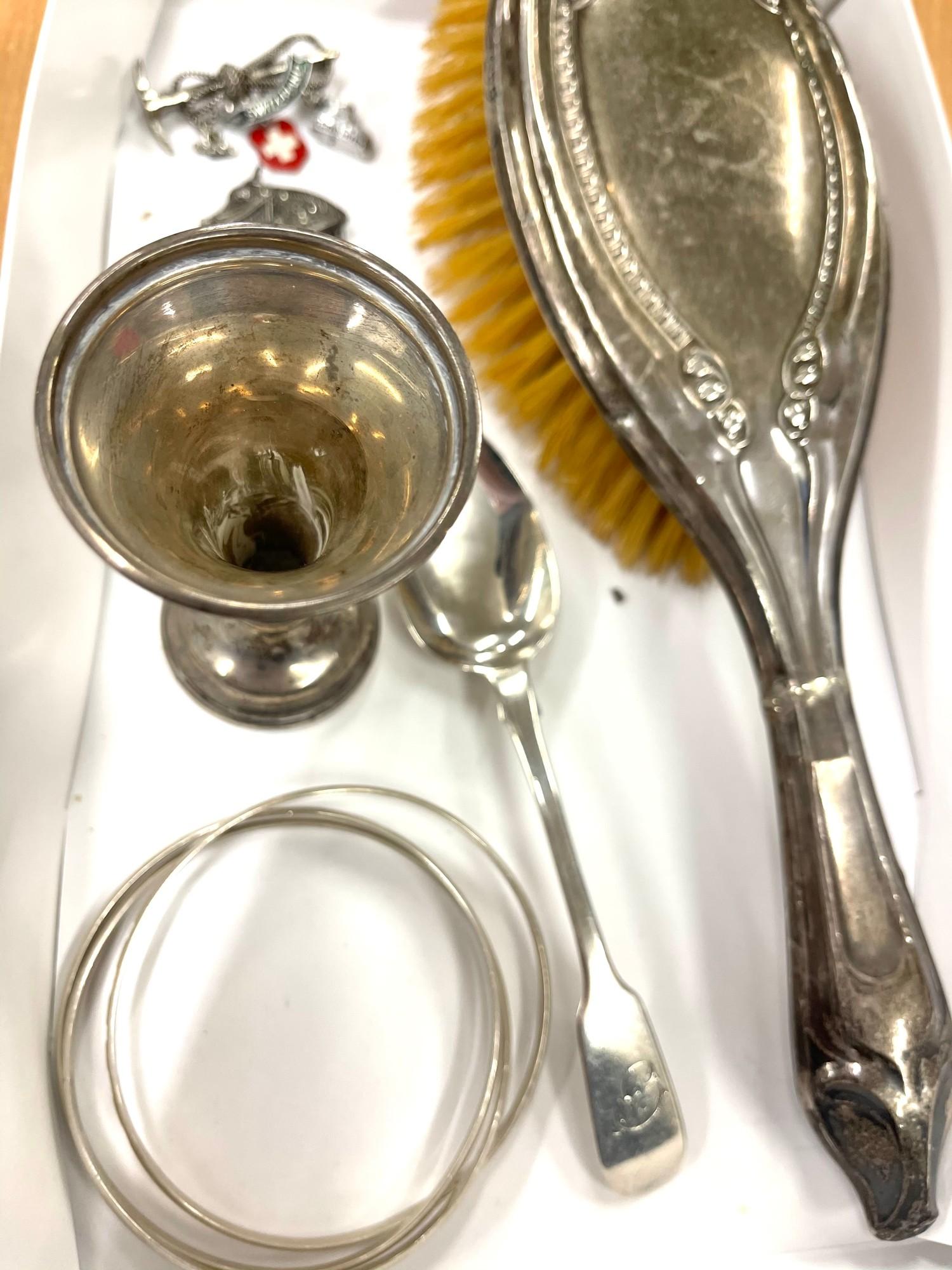 Tray of silver items, includes spoon, brush etc - Image 3 of 3