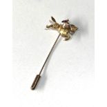 Fine 18ct gold and enamel jockey stick pin measures approx 5.8cm weight 4.2g