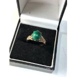 9ct gold malachite cocktail ring weight 3.4g