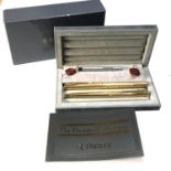 Parker the premier collection 18ct gold nib fountain pen and ballpoint pen in box with booklet