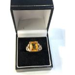 Vintage 9ct gold & citrine ring 4.6g