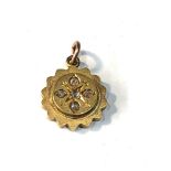 Antique 15ct gold & rose diamond pendant measures approx 2cm drop by 1.6cm wide weight 2.7g