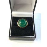 Vintage 9ct gold Chrysoprase ring