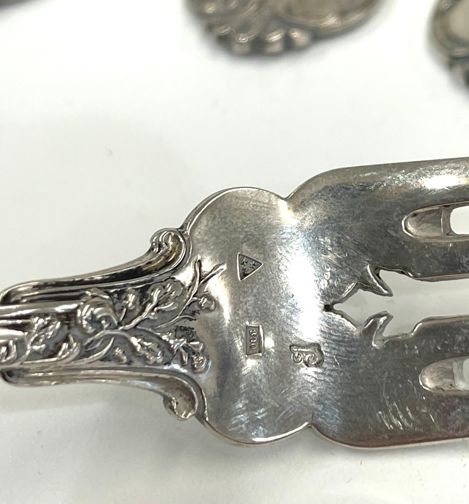 Set of Dutch silver fish knives and forks ornate floral design with Dutch silver hallmarks knives - Image 3 of 3