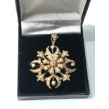 Fine Antique 15ct gold diamond and seed-pearl pendant with brooch fitting hallmarked 15ct measures
