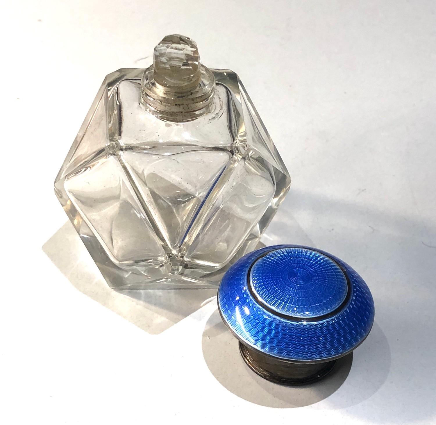 Antique silver and enamel top perfume bottle measures approx height 8cm complete with stopper - Image 2 of 6