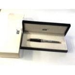 Boxed Mont Blanc 4810 18ct gold nib Fountain pen