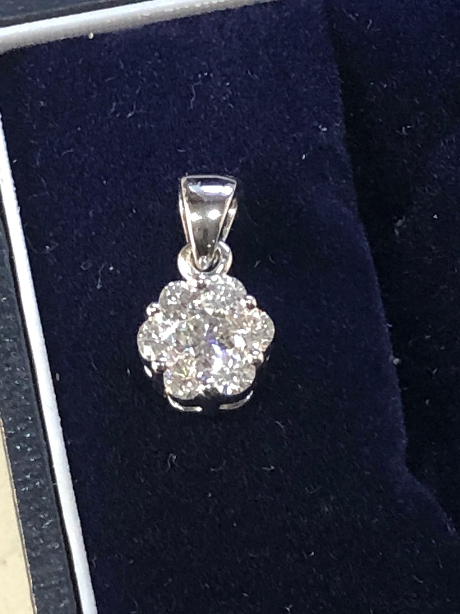 Designer Rhapsody platinum and diamond pendant containing seven diamonds round brilliant gem - Image 3 of 4