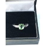 18ct white gold diamond and gem set ring weight 2.6g