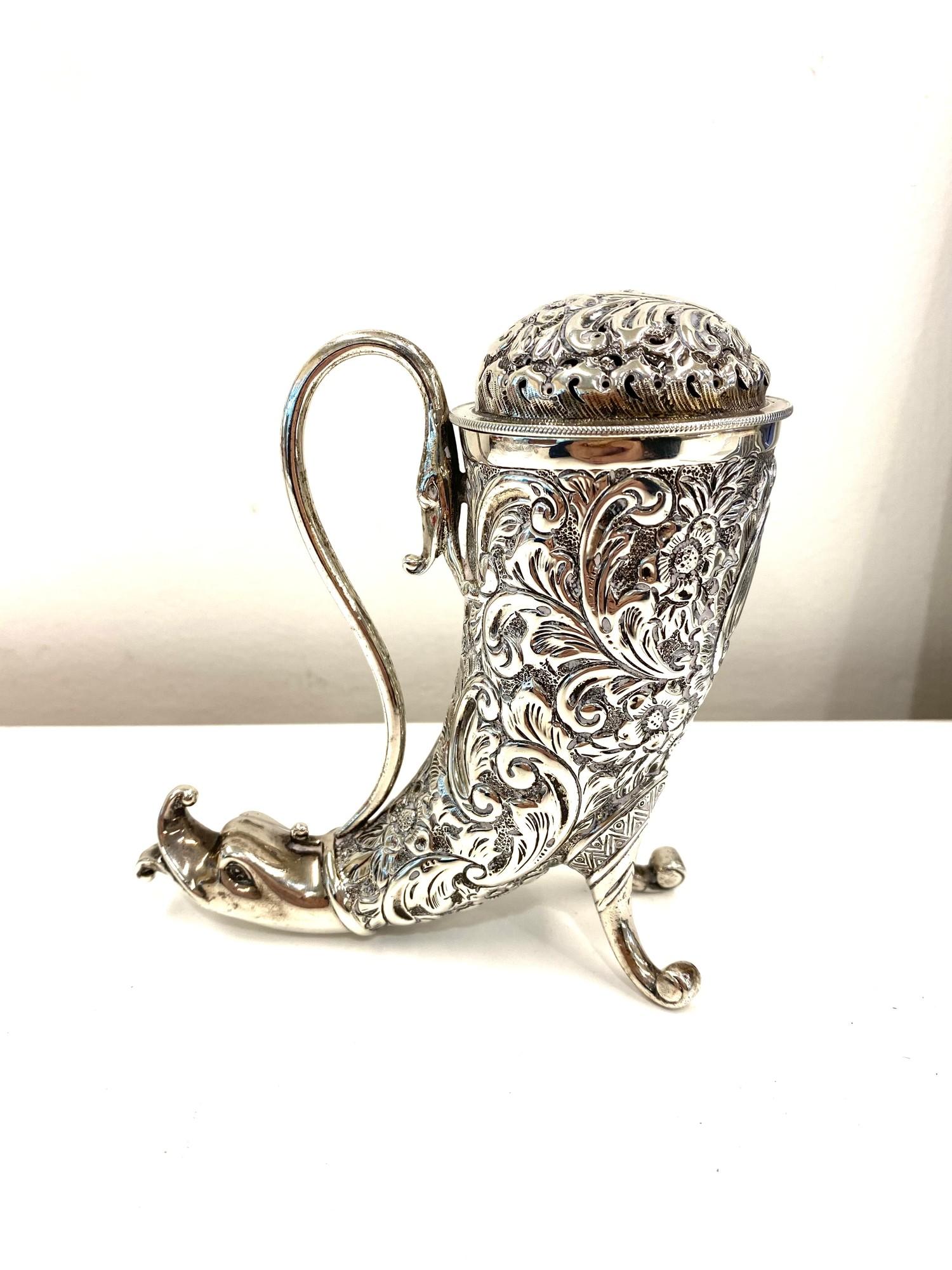 Hallmarked silver horn shape decorative sifter, approximate weight: 156g