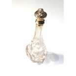 Antique 14ct gold top perfume bottle split to lid as shown measures approx 10.5Cm tall