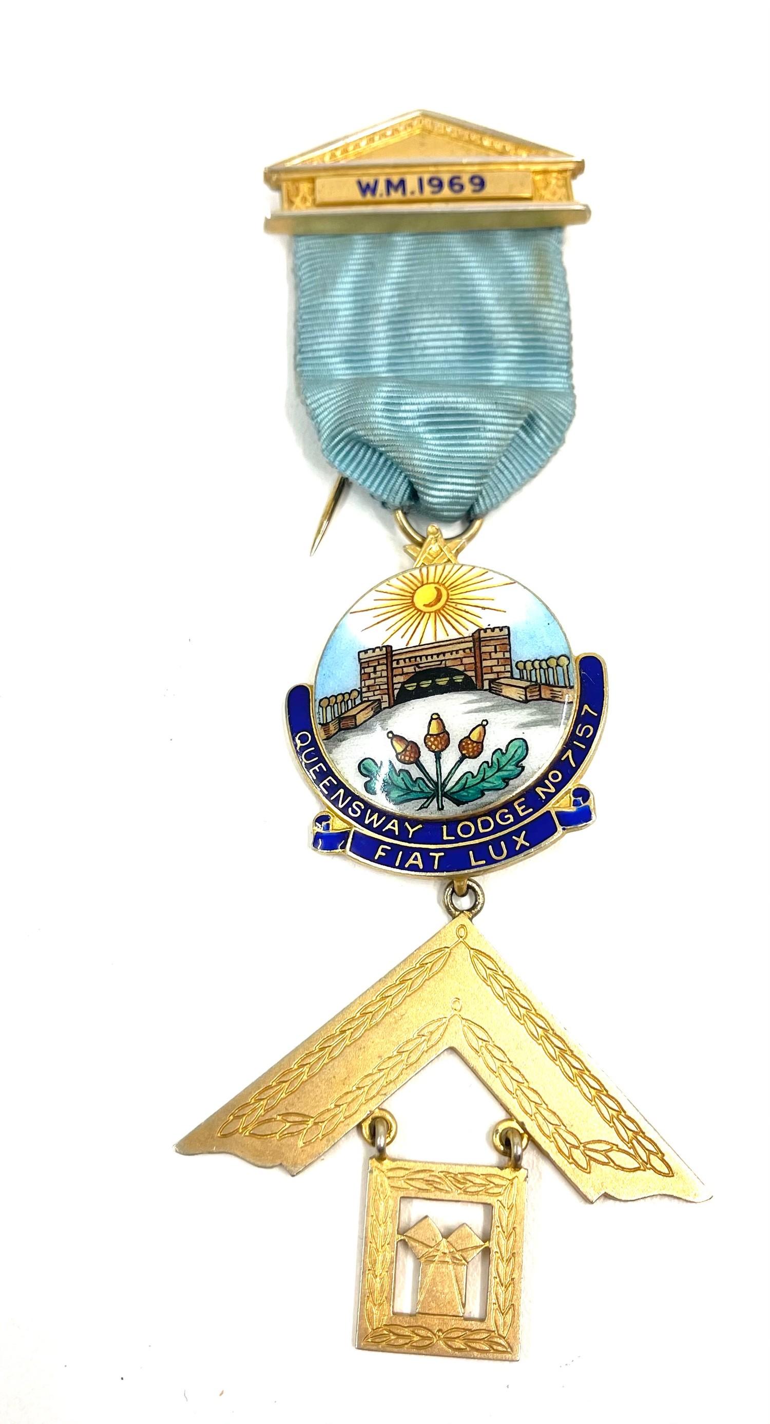 Boxed hallmarked silver and enamel masonic lodge jewel, Queensway Lodge 7157 - Image 2 of 3