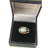 14ct gold opal ring weight 3.3g