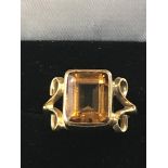 18ct gold citrine cocktail ring eight 8g