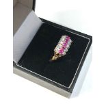9ct gold fancy design pink & white gemstone ring weight 2.3g