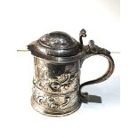 Early 18th century lidded tankard measures approx 18cm tall 17cm wide weight 611g later engraved and
