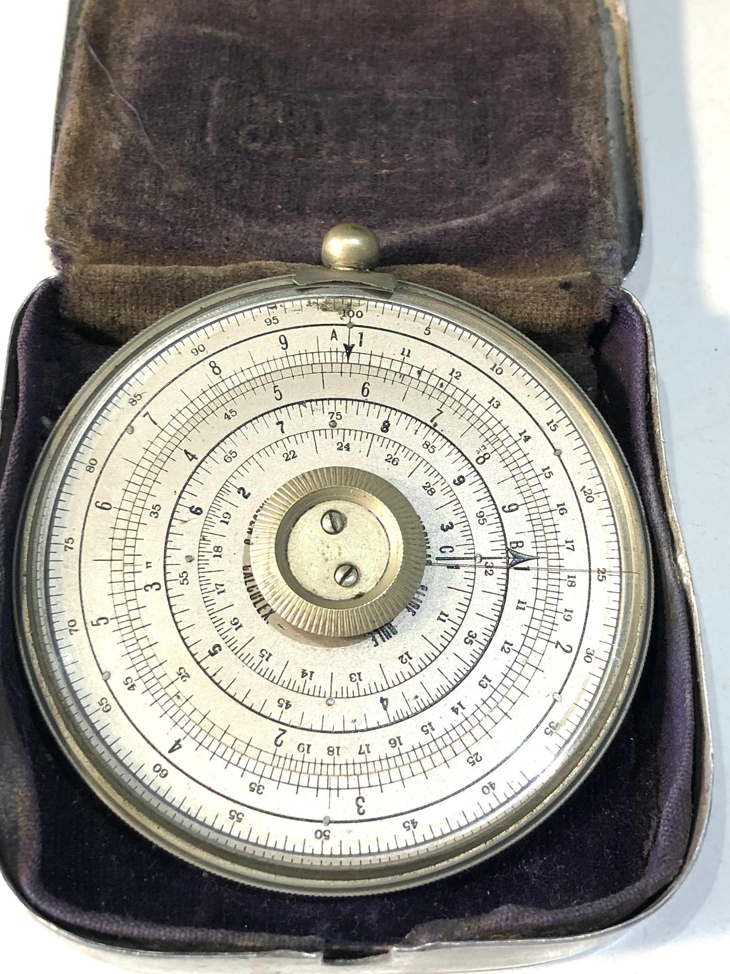 Vintage Halden Calculex circular slide rule & original metal case and booklet - Image 3 of 5