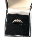 18ct gold diamond trilogy ring weight 2.5g