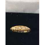 Vintage 18ct gold diamond gypsy ring weight 2.5g