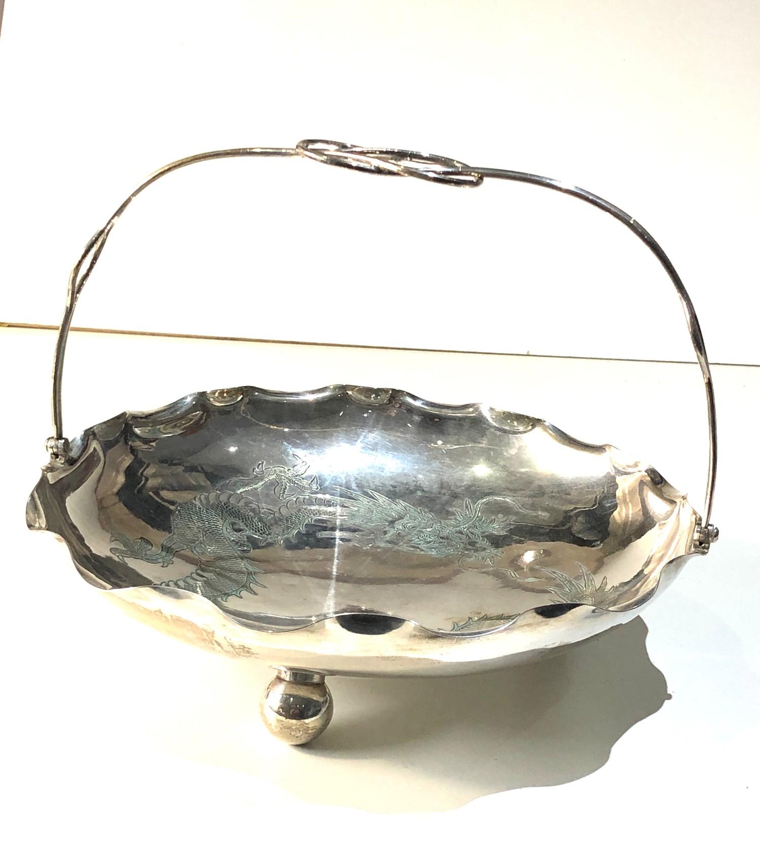 Antique Chinese silver swing handle fruit bowl measures approx 21cm dia weight 310g Chinese silver - Image 2 of 6