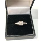 Vintage 18ct gold & plat diamond ring weight 3.3g