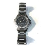 Tag Heuer professional 200m gents quartz divers s/steel wristwatch the watch is ticking but no