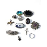 Selection of vintage silver jewellery weight 73g