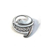 Vintage Ola Gorie Orkney Sterling Silver brooch measures approx 23mm by 22mm