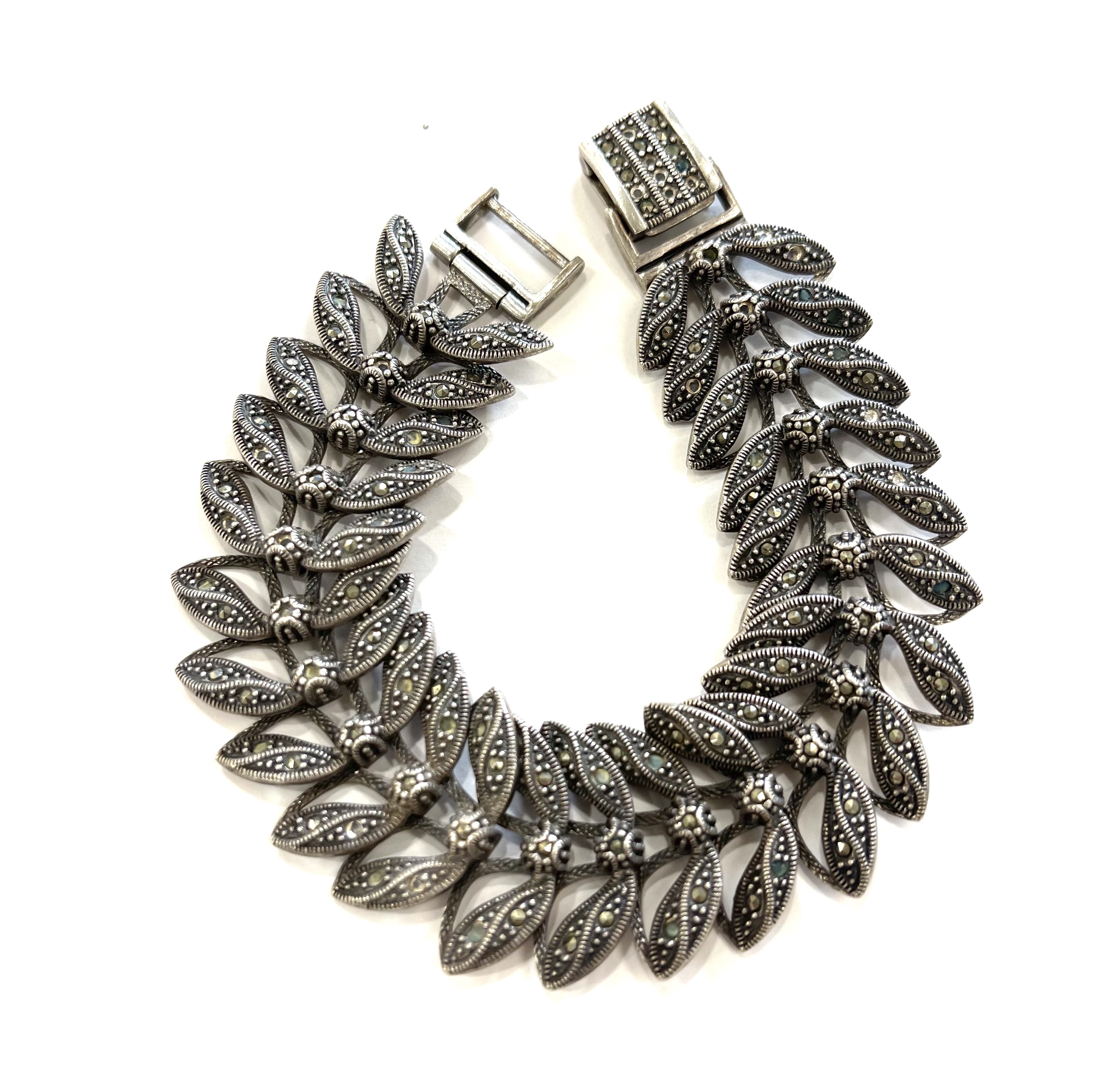 Vintage silver and marcasite bracelet missing some marcasite stones hallmarked 925 weight 45g