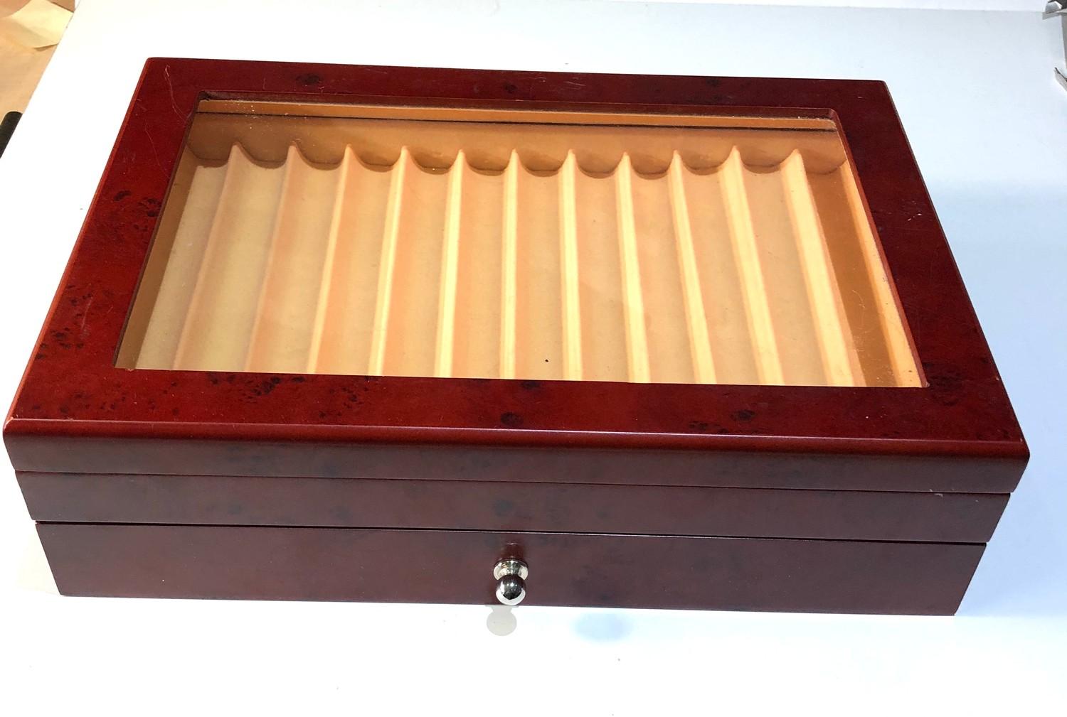 Pen display case for 24 pens measures approx 31cm by 21cm 9cm tall