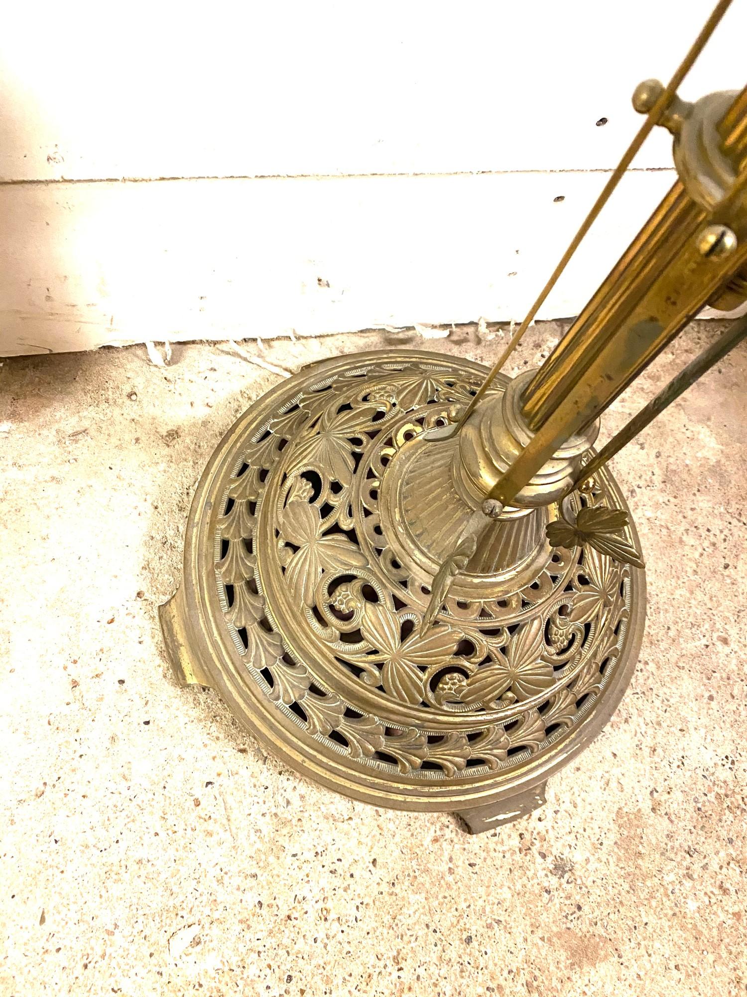 Victorian ornate telescopic oil lamp converted to electric, untested, some damage please view images - Image 7 of 9