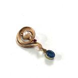 9ct gold pearl and stone set pendant measures approx 2.4cm drop by 1.2cm wide weight 1.5g