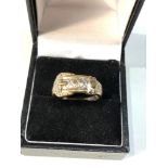 9ct gold diamond buckle ring weight 4.6g