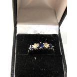 Platinum diamond & sapphire 5 stone ring weight 3.7g