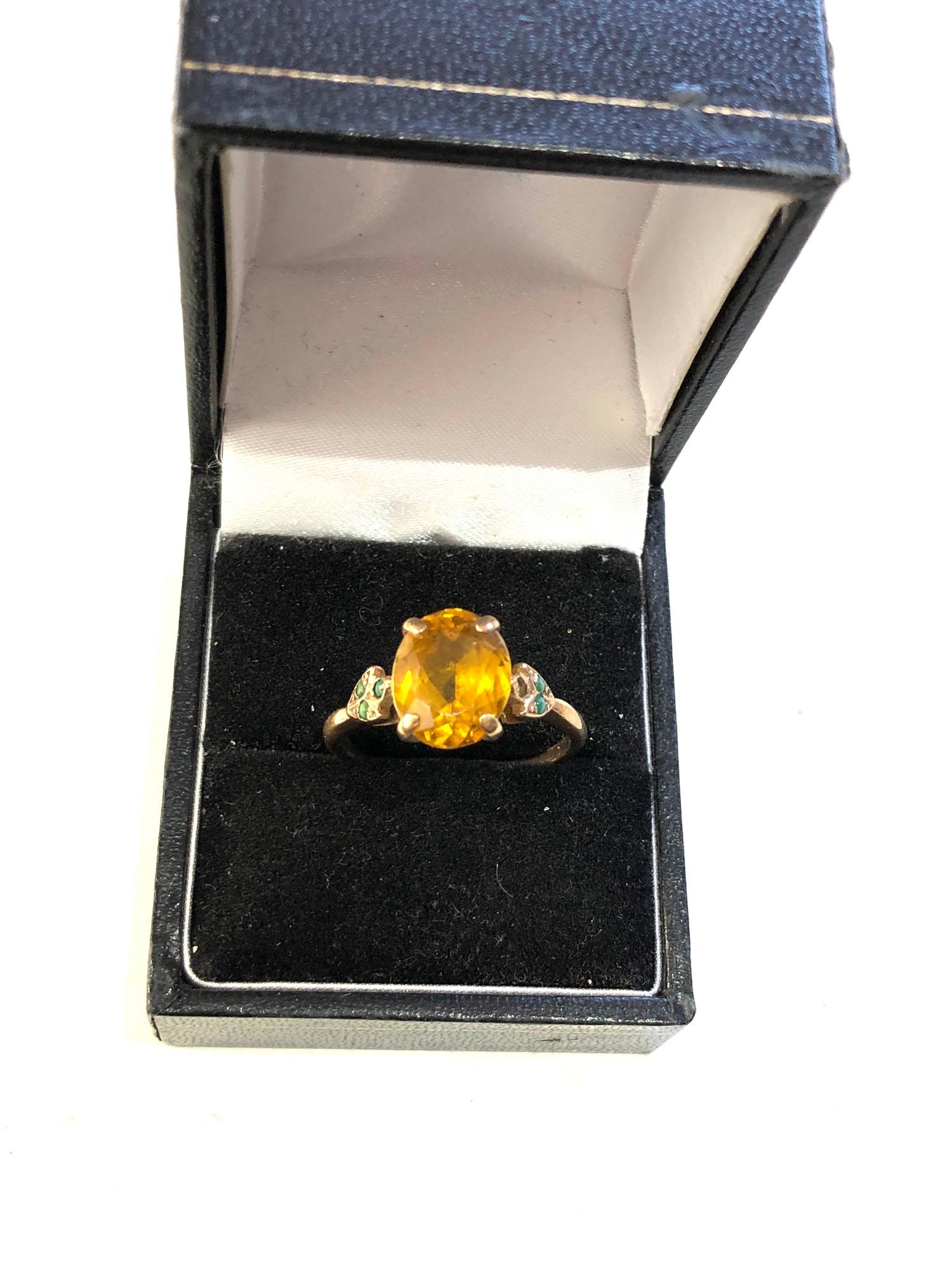 9ct gold synthetic yellow sapphire ring weight 4.5g