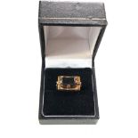 14ct gold ornate stone set cocktail ring weight 5.3g