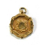 9ct gold antique medallion shield fob weight 5.2g