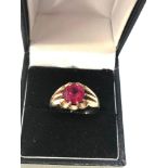 9ct gold synthetic ruby ring weight 5g