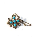 15ct gold antique turquoise & seed pearl pendant /brooch measures approx 2.4cm dia weight 4.1g
