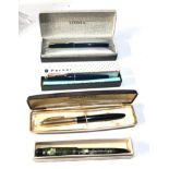 4 boxed vintage fountain pens includes parker , 14ct gold australian sheaffer and a green marbled