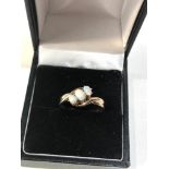 9ct gold opal trilogy ring weight 2.2g