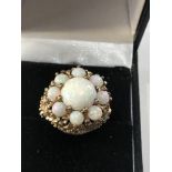 9ct gold opal cocktail statement ring weight 9.6g
