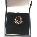 9ct gold fancy set garnet ring weight 2.7g