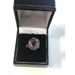 9ct gold fancy set amethyst cocktail ring weight 3.5g