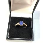 18ct gold diamond & blue stone ring weight 2.9g