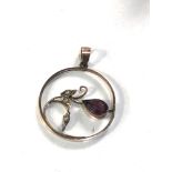 Small 9ct gold amethyst and seed pearl pendant measures approx 2cm dia